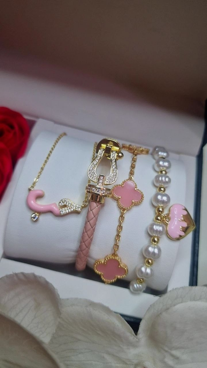 طقم اكسسوار