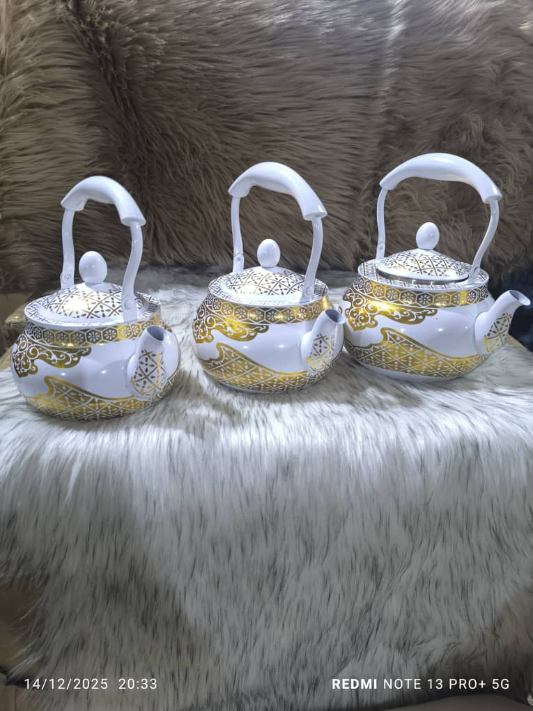 طقم أباريق شاي ثقيل