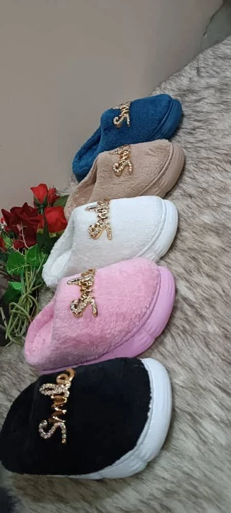 شباشب فرو SMS – ألوان متعددة وأناقة دافئة