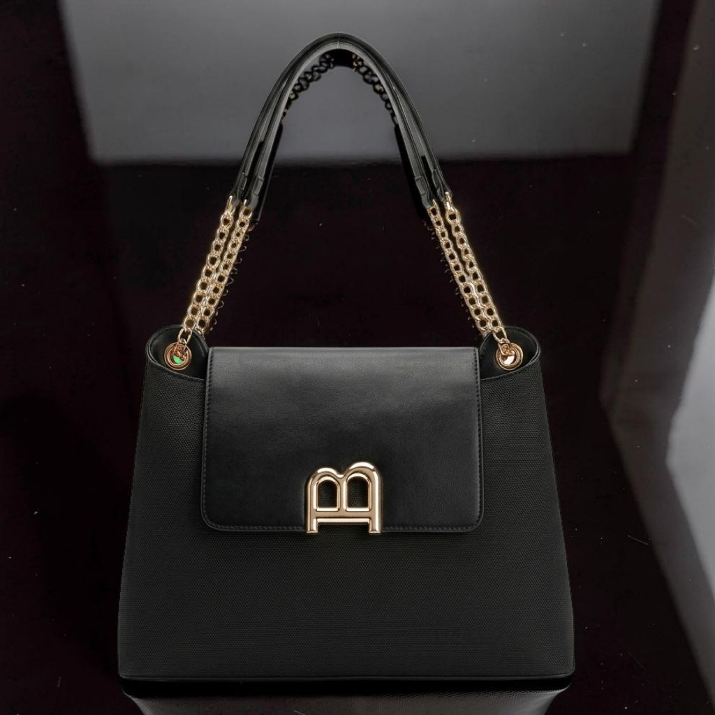 حقيبة يد نسائية عصرية