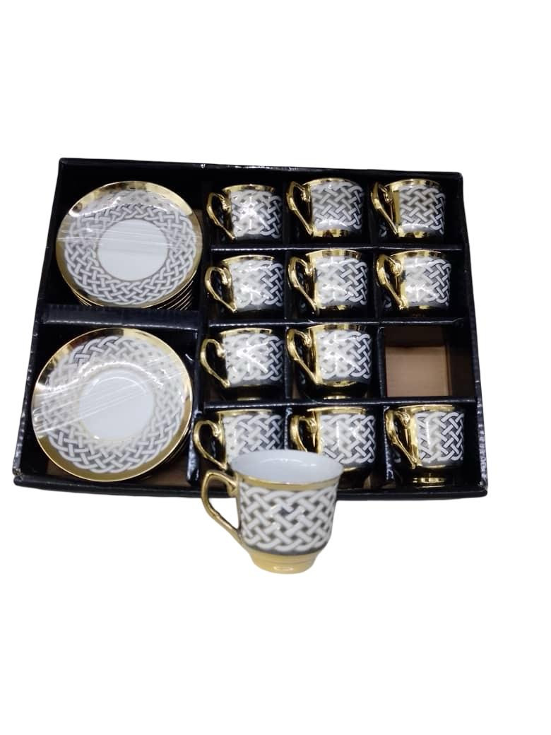 طقم فناجين وقصه فاخره