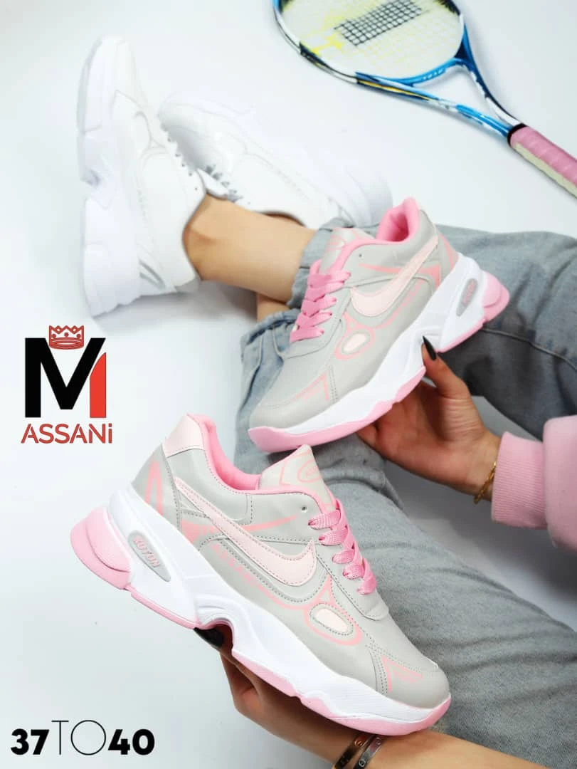 حذاء نسواني وطني