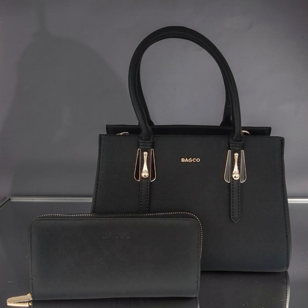 PU leather حقيقة