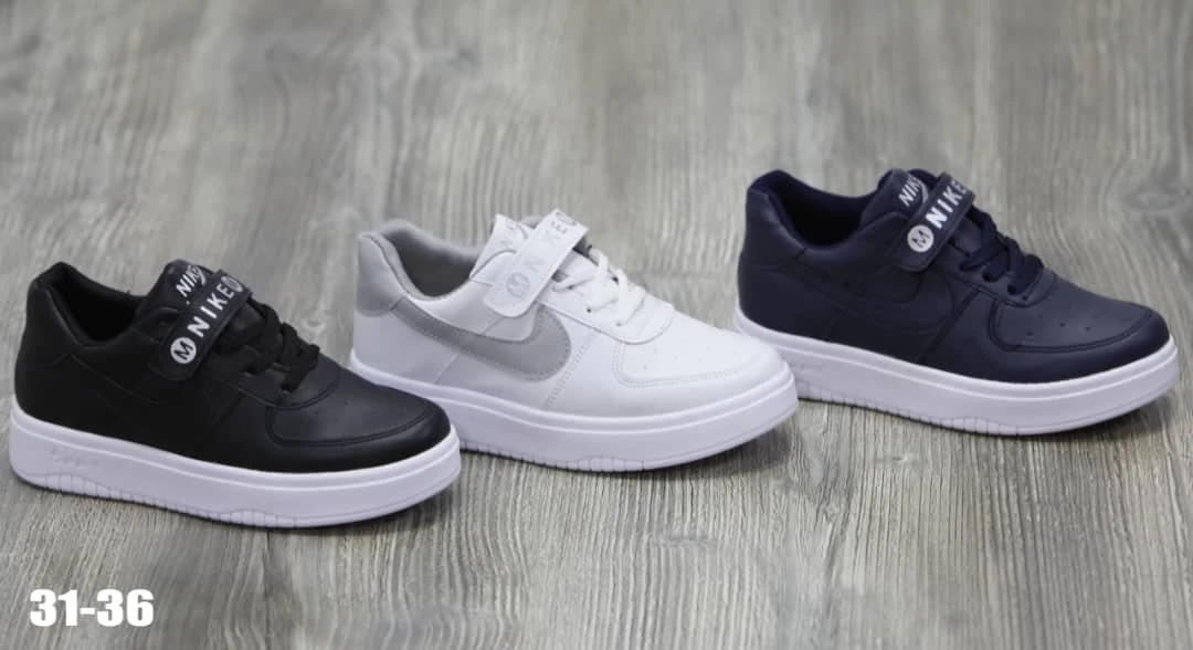 حذاء للاطفال وطني