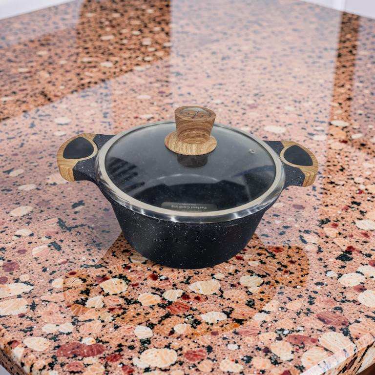 قدر طبخ غرانيت