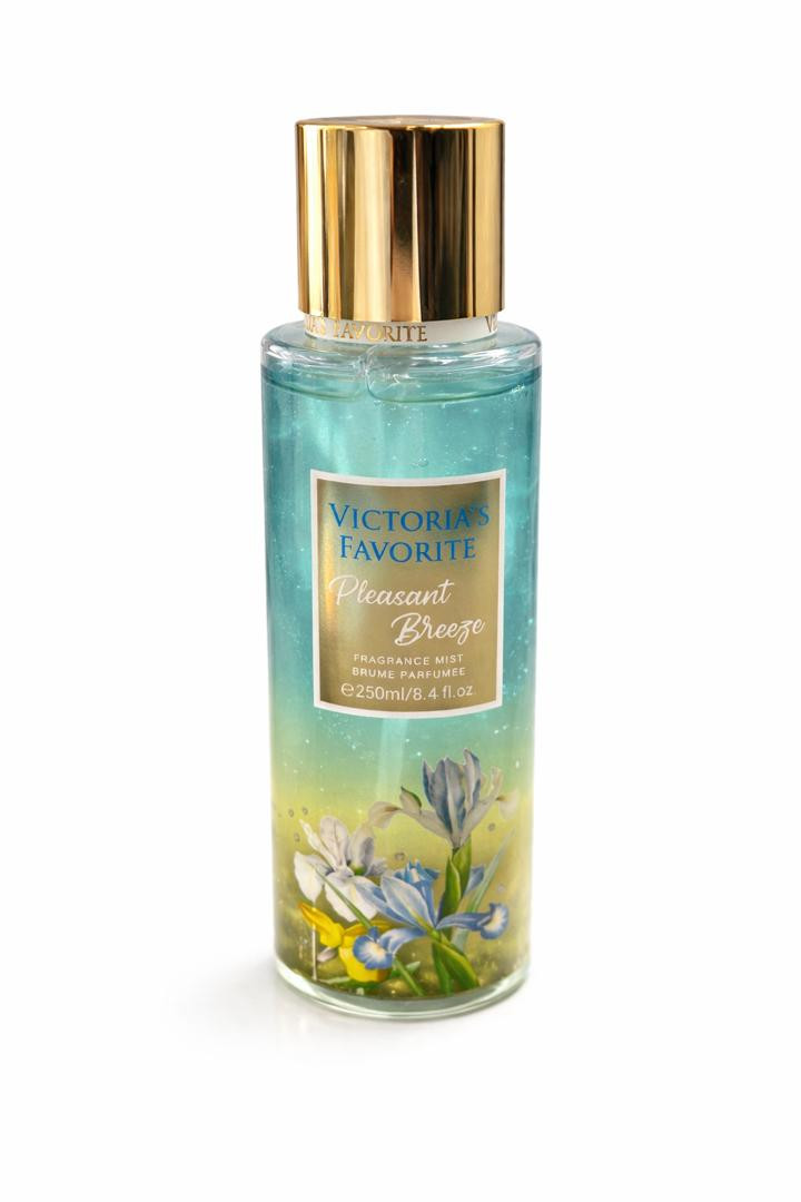 عطر للنساء برائحة جميلة