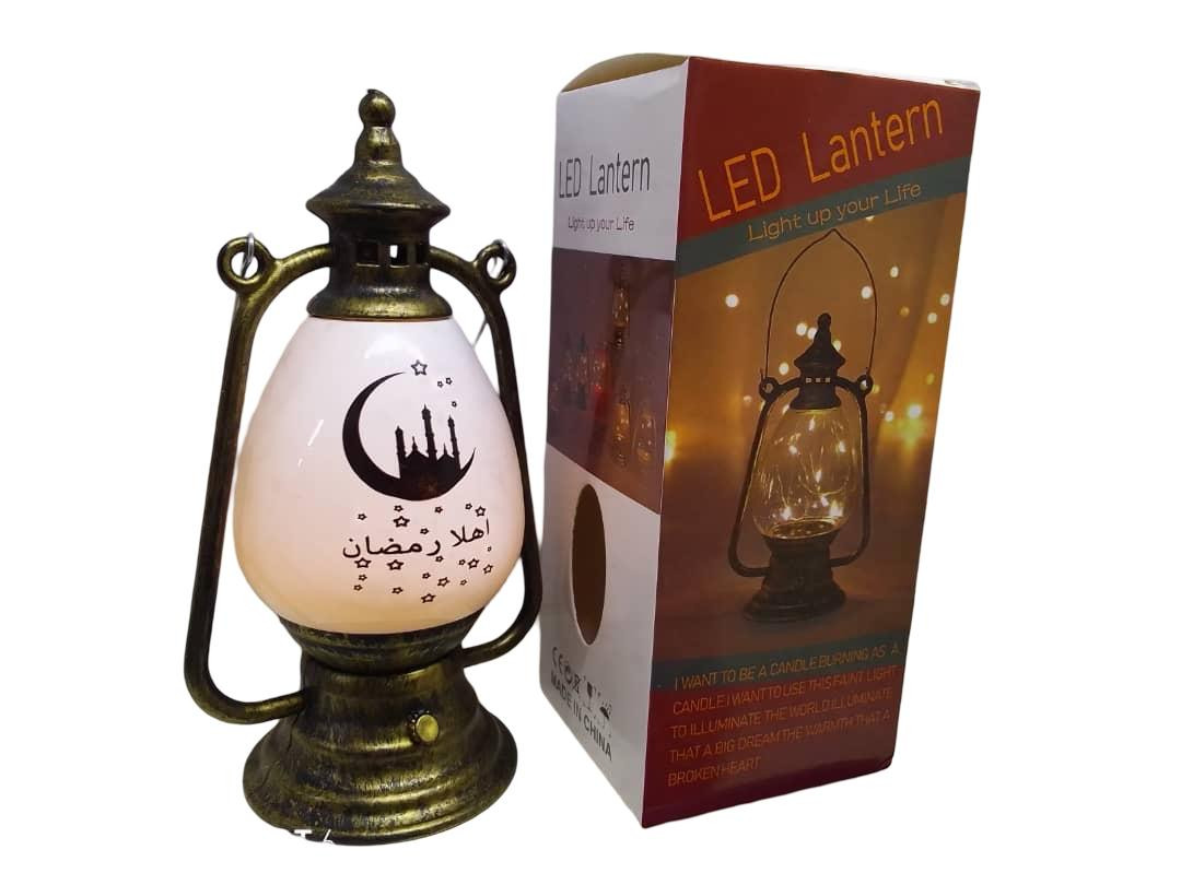 فانوس رمضان مضيئ بتصميم عصري
