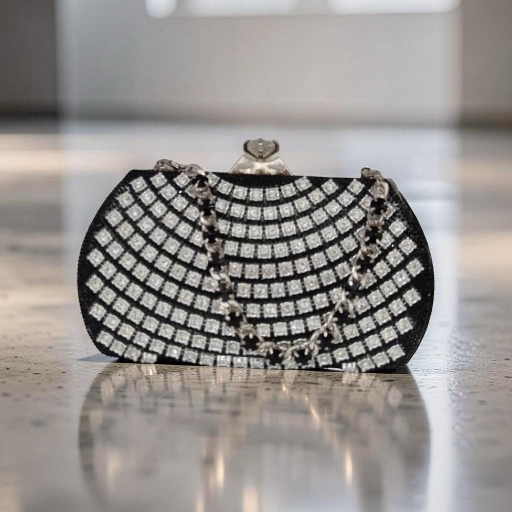 حقيبة يد نسائية