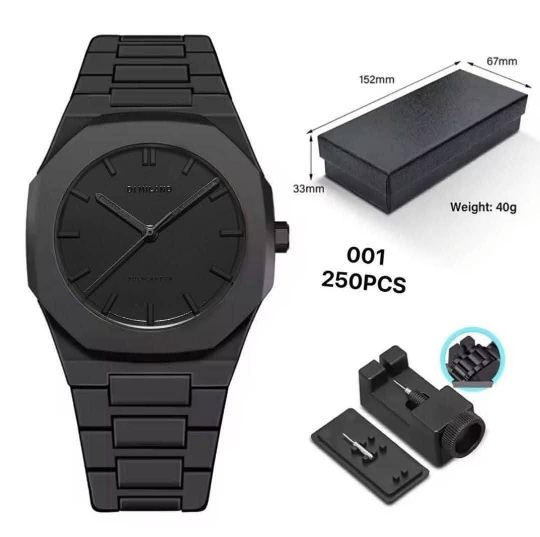 تفرّد ب الأسبقية . . . قبل الجميع  ارتقِ بإطلالتك مع ساعة الكربون الكلاسيكية ، حيث يلتقي التصميم الأنيق بالقوة العصرية