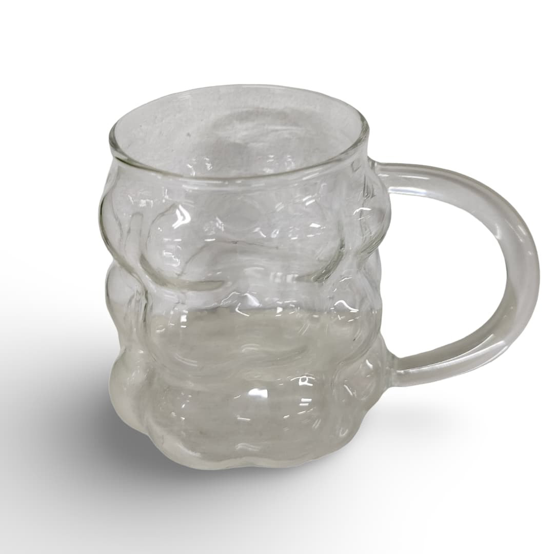 كوب زجاجي شفاف بتصميم مموج