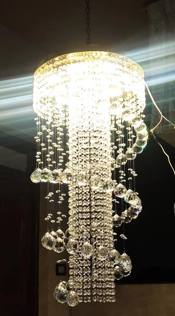 ثريا فاخرة – إصدار "دوامة الكريستال"