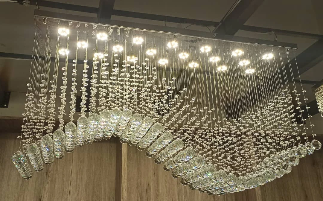 ثريا فاخرة – إصدار "موجة الكريستال"